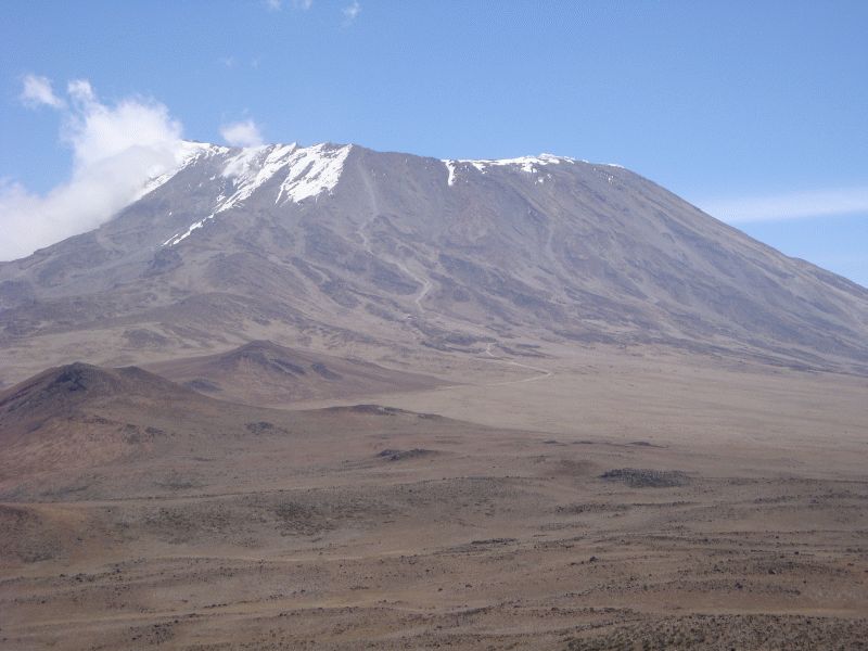 Гора Килиманджаро (вершина Кибо со стороны Мавензи)